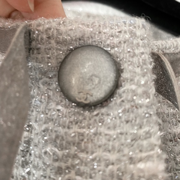 SOLD❗️Chanel runway fall silver gray tweed blazer jacket - Picture 13 of 14